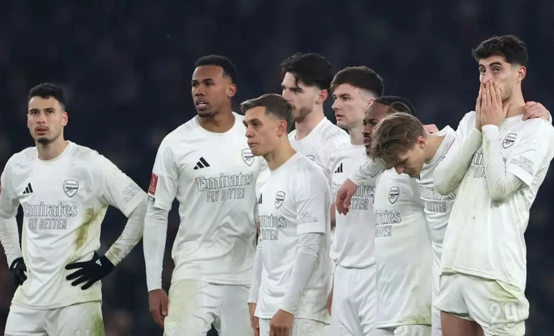 TIN HOT 13/01/2025: Barcelona hạ gục Real Madrid, Arsenal thua đau MU 2 MU vượt khó loại Arsenal trên chấm luân lưu